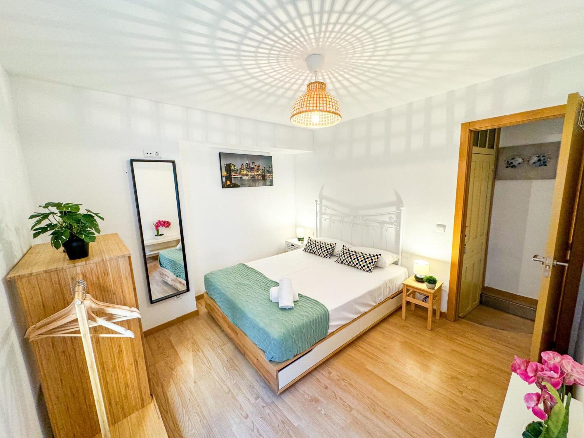 Travesia Del Pirineo Turistea Apartment Huesca Luaran gambar